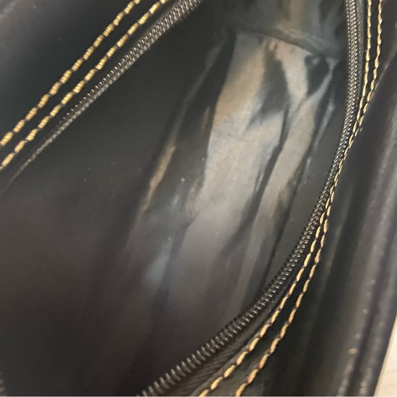 Steve Madden Black Dopp/Shave Travel Bag Slight Wear Signs on Trim - Clean Bag! - Picture 5 of 10